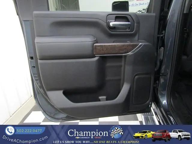 2020 GMC Sierra 2500HD 4WD Crew Cab Standard Bed Denali