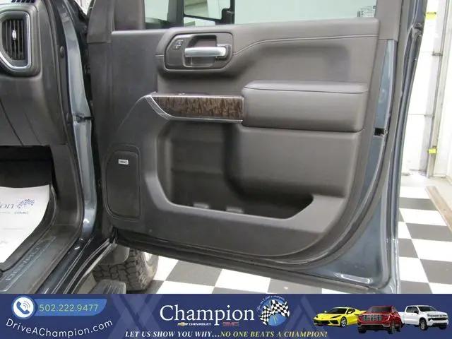 2020 GMC Sierra 2500HD 4WD Crew Cab Standard Bed Denali