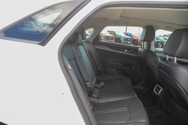 2025 Kia K5 EX