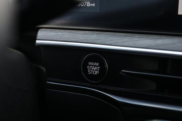 2025 Kia K5 EX