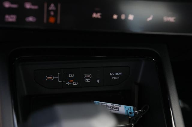 2025 Kia K5 EX