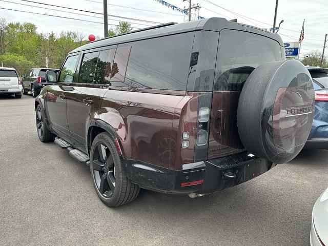 2026 Land Rover Defender X-Dynamic SE