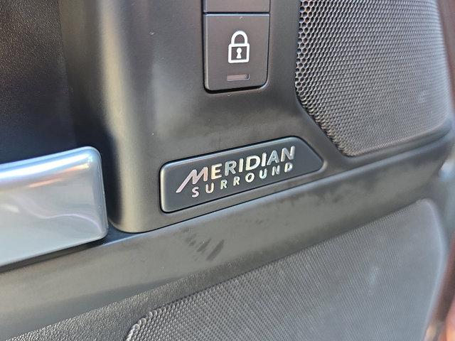 2026 Land Rover Defender X-Dynamic SE