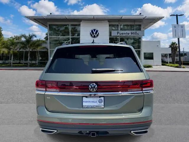 2026 Volkswagen Atlas SE with Technology