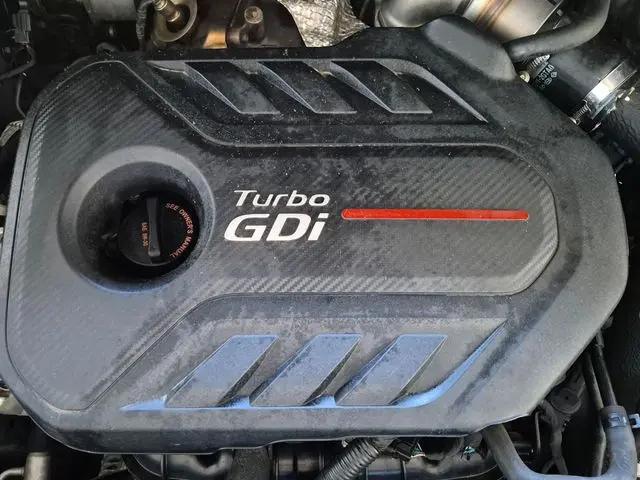2017 Hyundai Santa Fe Sport 2.0T Ultimate