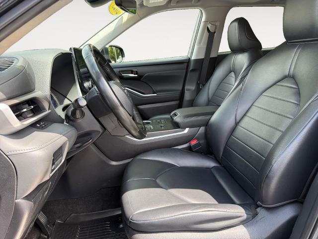 2023 Toyota Highlander Hybrid XLE