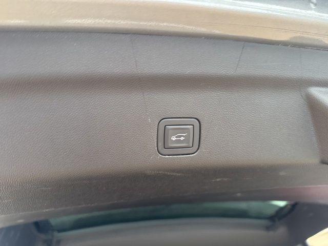 2025 Chevrolet Tahoe 4WD LT