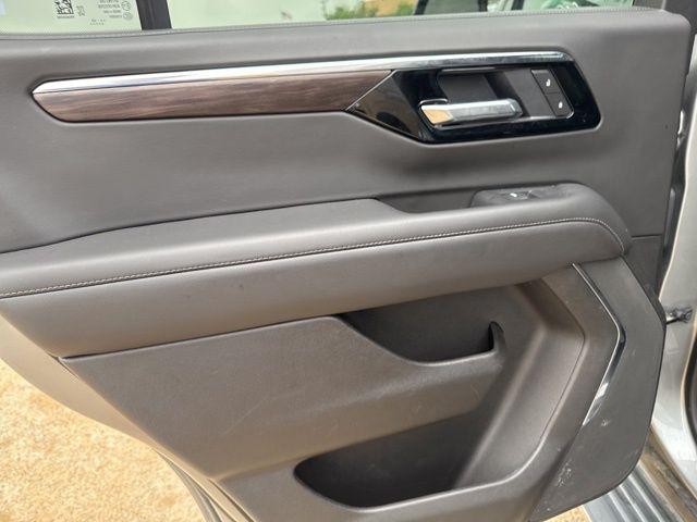 2025 Chevrolet Tahoe 4WD LT
