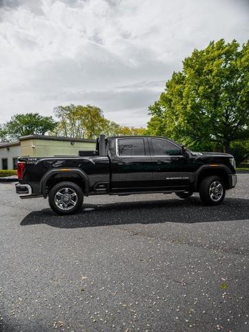 2025 GMC Sierra 2500HD 4WD Crew Cab Standard Bed SLE