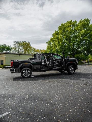 2025 GMC Sierra 2500HD 4WD Crew Cab Standard Bed SLE