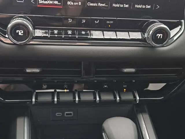 2026 GMC Canyon Elevation, 4WD