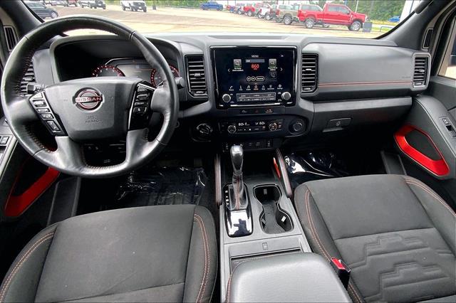 2024 Nissan Frontier Crew Cab PRO-4X 4x4