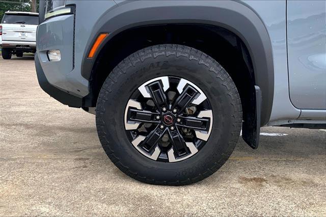 2024 Nissan Frontier Crew Cab PRO-4X 4x4