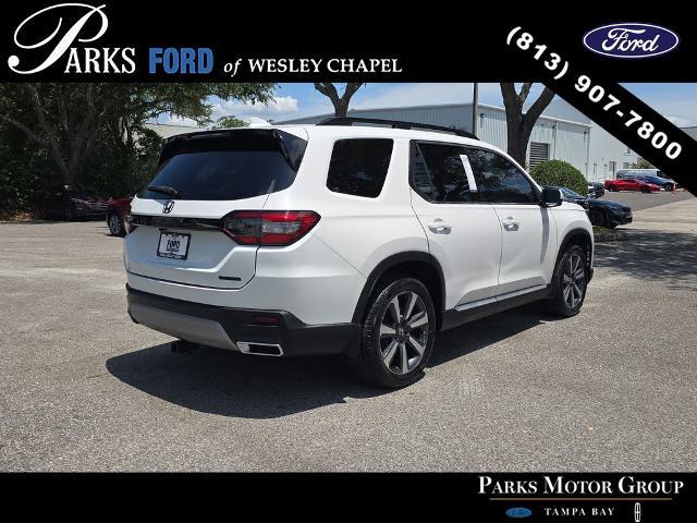 2023 Honda Pilot 2WD Touring