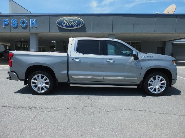 2025 Chevrolet Silverado 1500 4WD Crew Cab Short Bed High Country