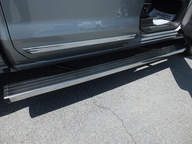 2025 Chevrolet Silverado 1500 4WD Crew Cab Short Bed High Country