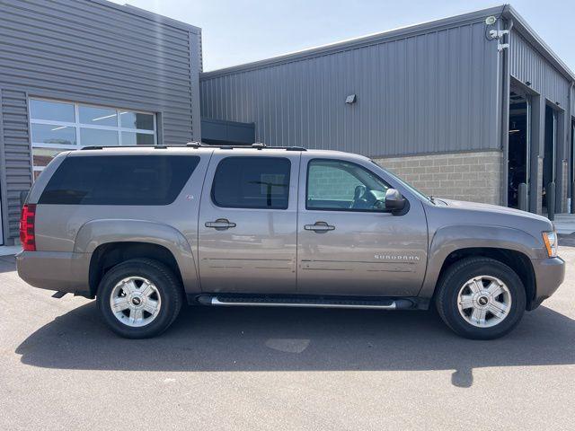 2014 Chevrolet Suburban LT