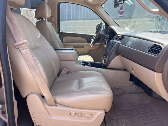 2014 Chevrolet Suburban LT