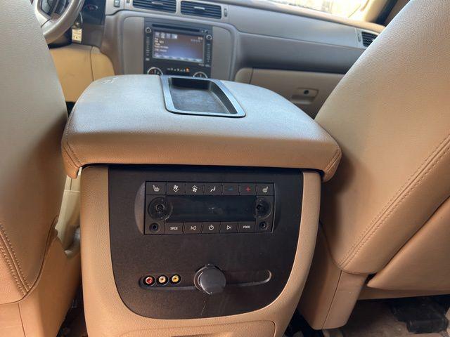2014 Chevrolet Suburban LT