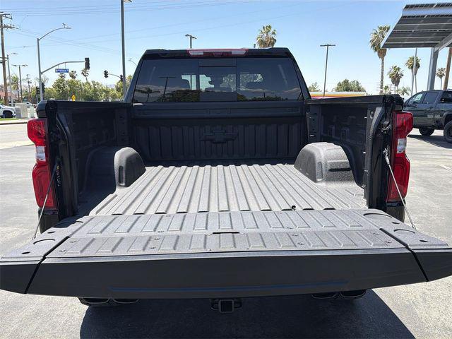 2026 Chevrolet Silverado 1500 4WD Crew Cab Short Bed ZR2