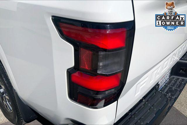 2024 Nissan Frontier Crew Cab SL 4x4