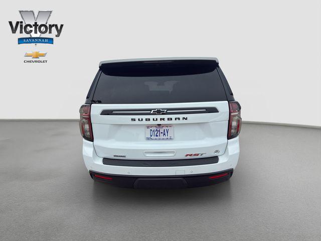 2023 Chevrolet Suburban 4WD RST