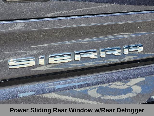 2022 GMC Sierra 1500 4WD Crew Cab Standard Box AT4