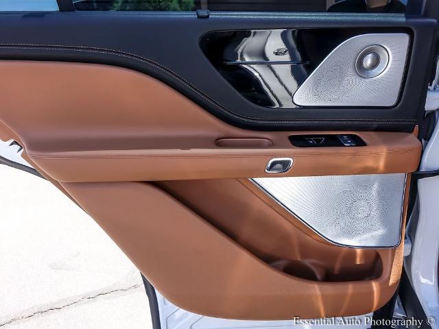 2022 Lincoln Aviator Black Label