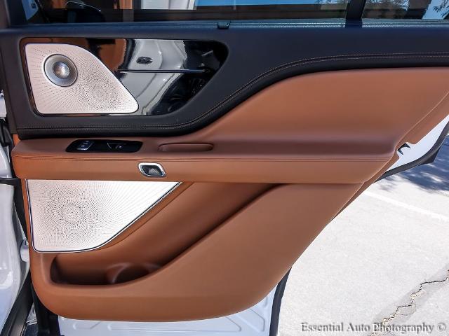 2022 Lincoln Aviator Black Label