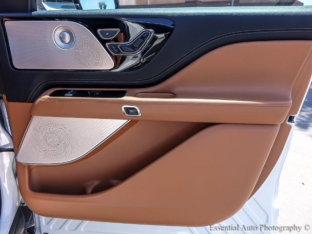 2022 Lincoln Aviator Black Label