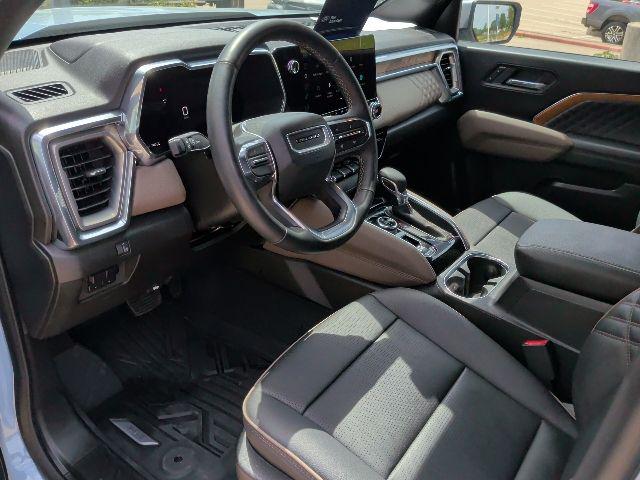 2025 GMC Canyon 4WD Denali