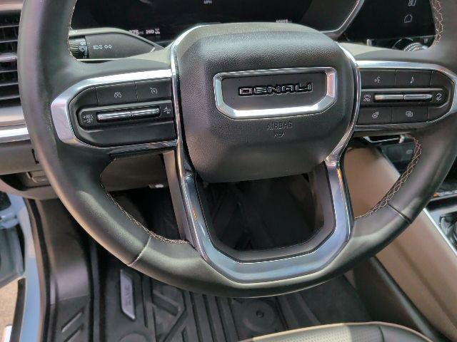2025 GMC Canyon 4WD Denali