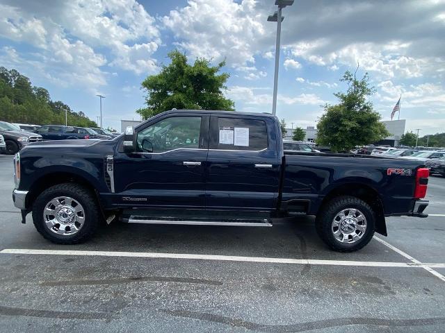 2023 Ford F-350 LARIAT