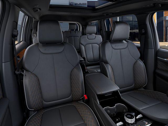 2026 Jeep Grand Cherokee Summit 4x4
