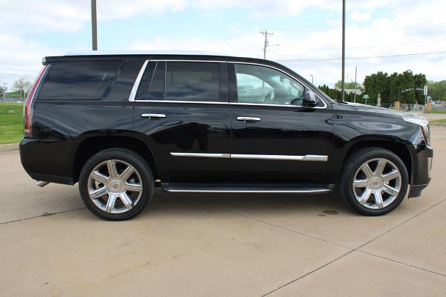 2015 Cadillac Escalade Luxury