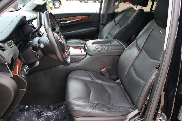 2015 Cadillac Escalade Luxury