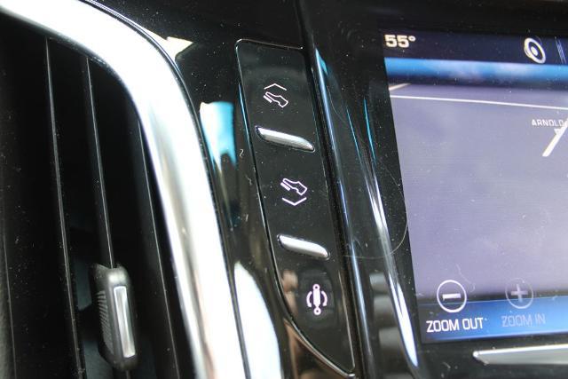 2015 Cadillac Escalade Luxury