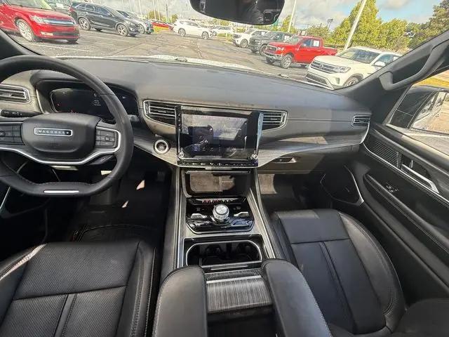 2023 Jeep Wagoneer Series III 4x4
