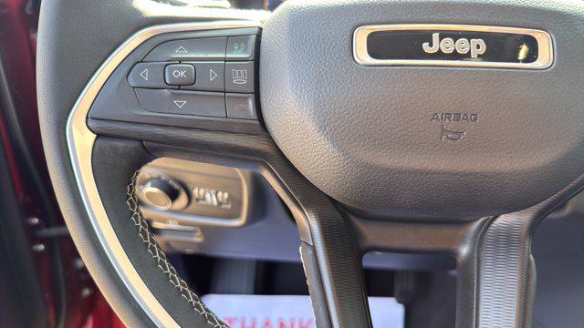 2024 Jeep Grand Cherokee L Laredo 4x2
