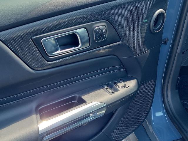 2025 Ford Mustang GT Premium Fastback