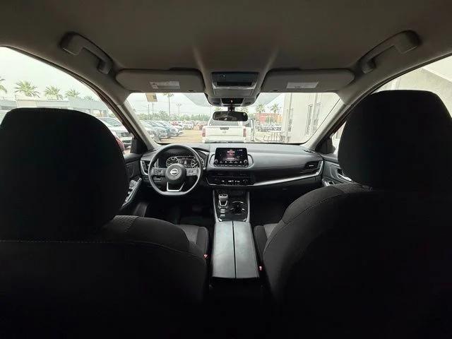 2024 Nissan Rogue SV FWD