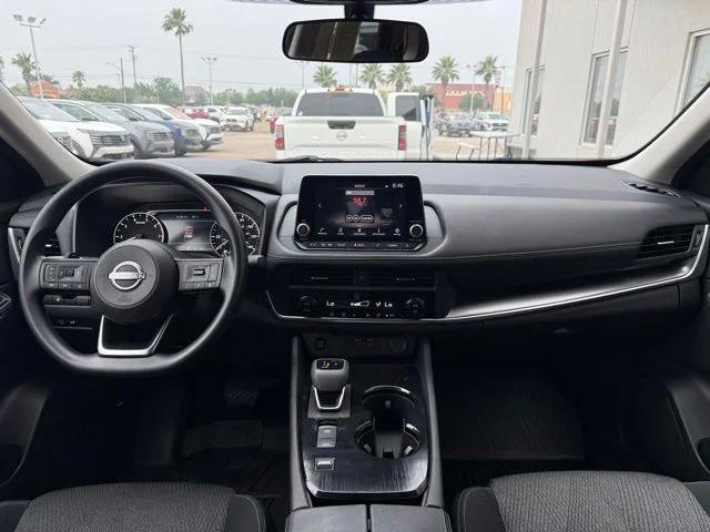 2024 Nissan Rogue SV FWD