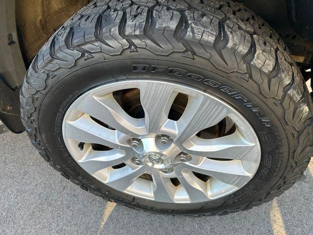 2016 Toyota Sequoia Platinum 5.7L V8