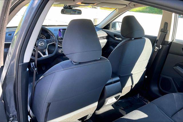 2024 Nissan Altima SV FWD