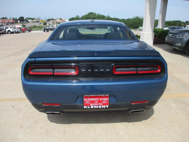 2021 Dodge Challenger SXT