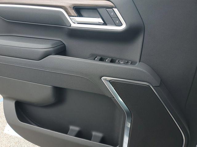 2026 Chevrolet Silverado 1500 4WD Crew Cab Standard Bed LT