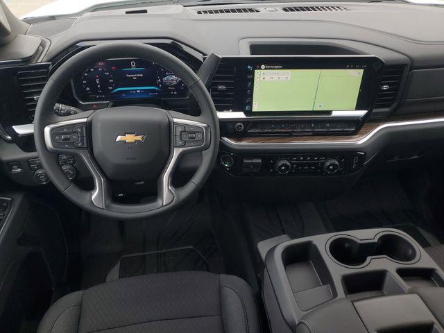 2026 Chevrolet Silverado 1500 4WD Crew Cab Standard Bed LT