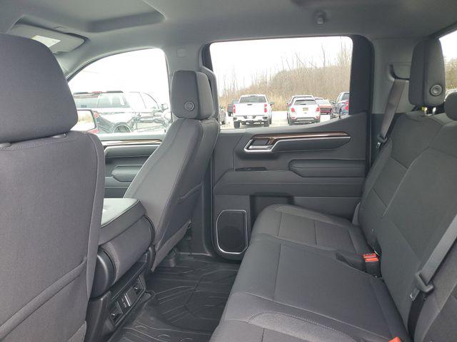 2026 Chevrolet Silverado 1500 4WD Crew Cab Standard Bed LT