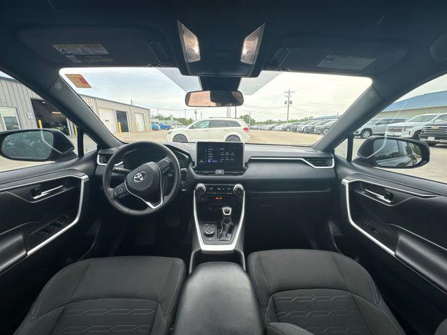 2024 Toyota RAV4 Hybrid SE
