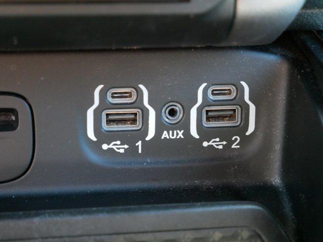 2019 Ram 1500 Big Horn/Lone Star Crew Cab 4x4 5'7" Box